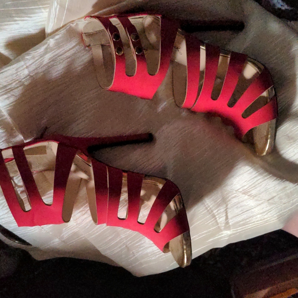 Red Shoes
